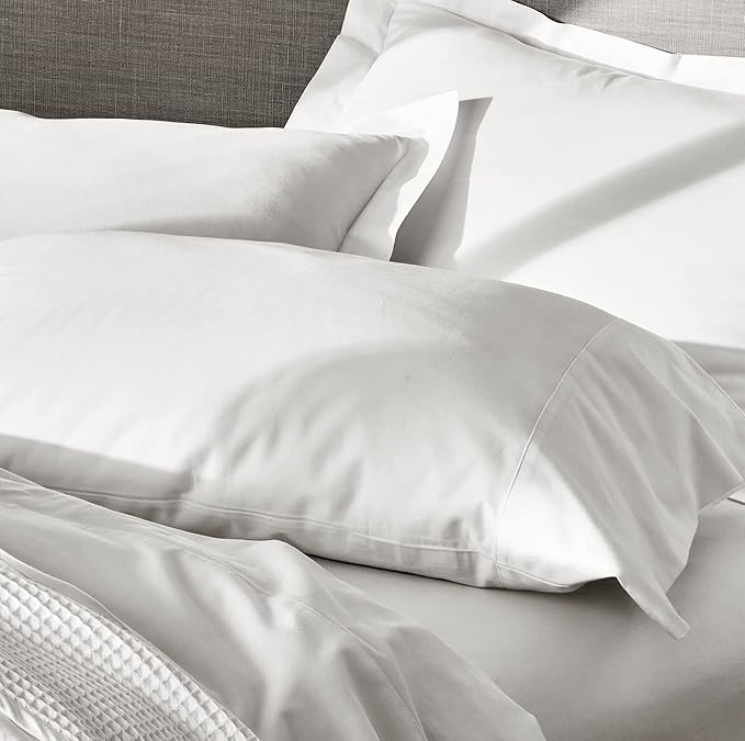 Boll & Branch Signature Hemmed Pillowcase Set - King, White - Luxury 100% Organic Cotton - Buttery Soft and Breathable - Softer with Every Wash - 2 Pillowcases Included