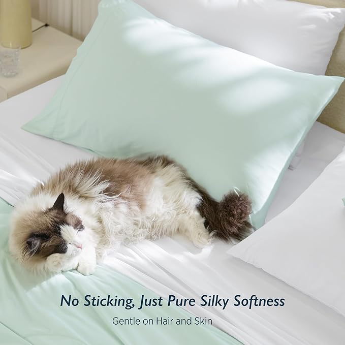 Breescape Cooling Pillow Cases Standard/Queen Size - BlendTek™ Dry & Cool Technology for Hot Sleepers and Night Sweats, 2 Pack Soft & Smooth Pillowcases for Hair & Skin Care, 20" x 30", Mint Green