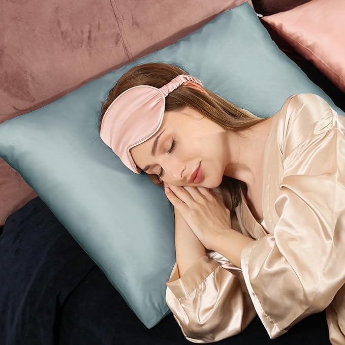 Adubor Mulberry Silk Pillowcase Silk Pillow Cases for Hair and Skin with Hidden Zipper, Both Side 23 Momme Silk, 900 Thread Count (20x30inch, Queen Size, Aqua Green, 2pc)