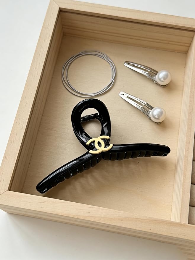Shiny Black Large Hair Claw Clip with Gold Accent – Shatterproof & Long-Lasting Trendy Women’s Hair Styling Accessory