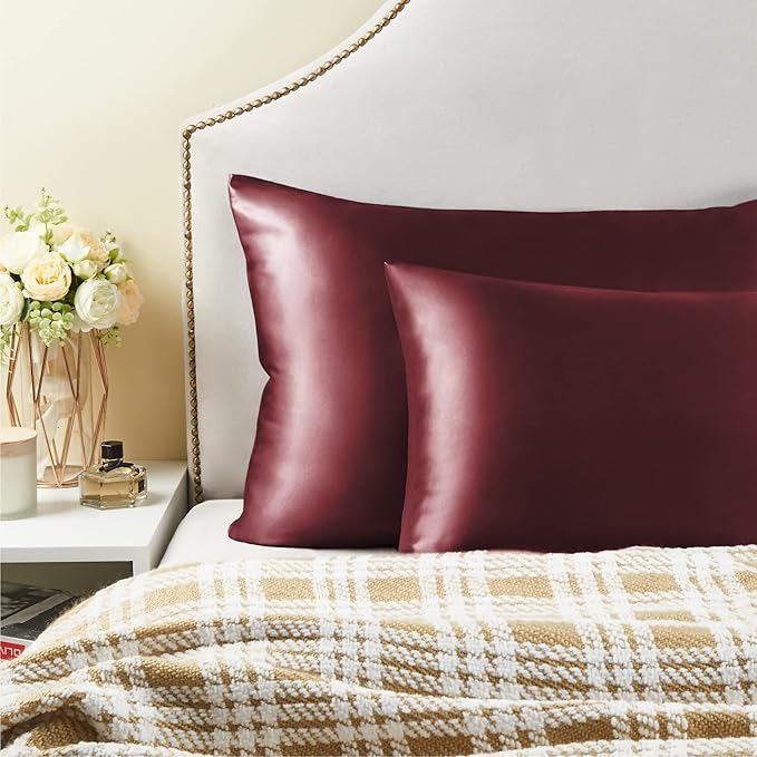 BEDELITE Satin Pillowcase with Zipper 2 Pack, Burgundy Pillow Cases Standard Size, Super Soft and Cooling Similar to Silk Pillow Cases, Gift for Women Men(20x26 Inches)