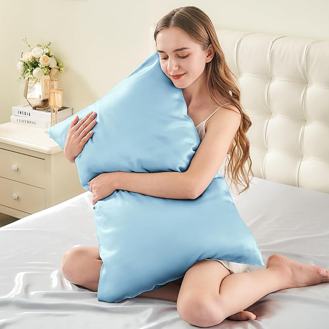 INFIIXSO Mulberry Silk Pillowcase for Hair and Skin, Silk Pillow Cases Queen Size with Hidden Zipper 20x30 Inches, Super Smooth and Soft Cooling Pillow Cases for Hot Sleepers(Light Blue, 1 Pack)