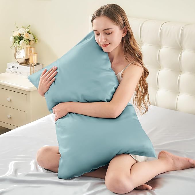INFIIXSO Mulberry Silk Pillowcase for Hair and Skin, Silk Pillow Cases Standard Size with Hidden Zipper 20x26 Inches, Super Smooth and Soft Cooling Pillow Cases for Hot Sleepers(Haze Blue, 1 Pack)