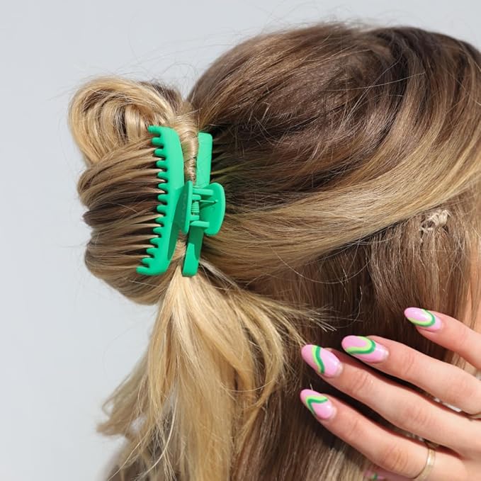 KAXI Hold Everything Mini Hair Claw - Perfect for Thick & Thin Hair, Straight, Wavy or Curly, Strong Clip With 32 teeth & Many Colors to Choose (Emerald Green)