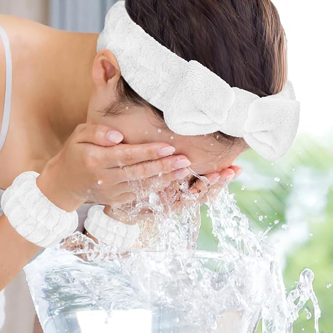 Face Wash Set - Microfiber Headband, Wristbands with Holder for Face Washing and Absorbent Spa Experience