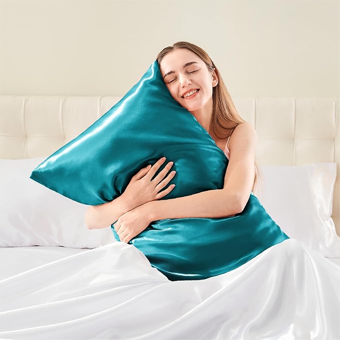 BEDELITE Satin Pillowcase with Zipper, Teal King Size Pillow Cases Set of 2, Super Soft and Cooling Similar to Silk Pillow Cases, Gift for Women Men(20x36 Inches)