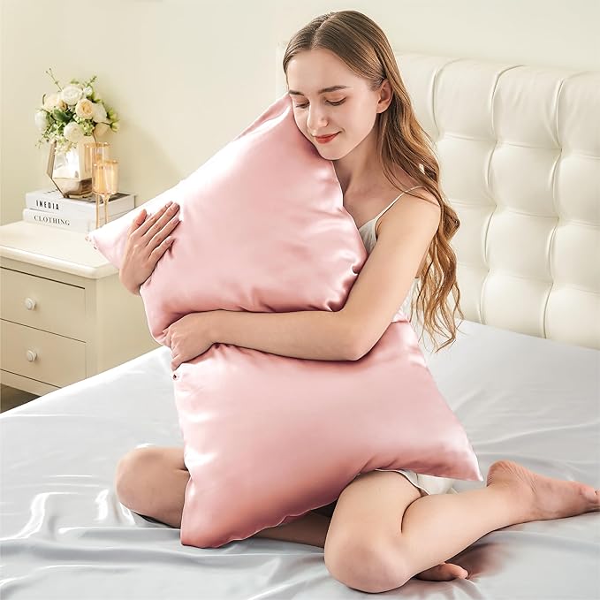 INFIIXSO Mulberry Silk Pillowcase for Hair and Skin, Silk Pillow Cases Queen Size with Hidden Zipper 20x30 Inches, Extraordinary Smooth and Soft Cooling Pillow Cases for Hot Sleepers(Coral, 1 Pack)