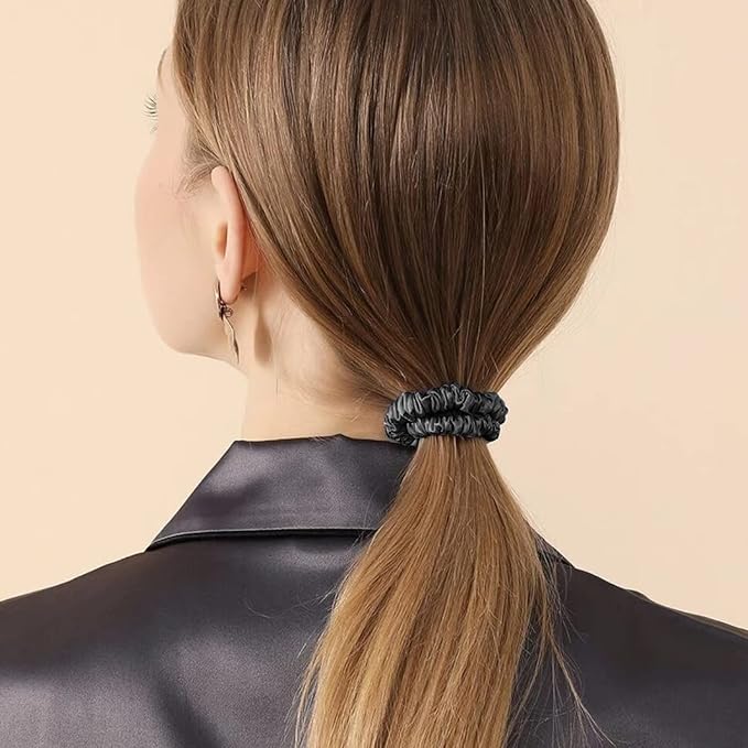 Suncdelv Silk,100% Silk Scrunchies for Hair,22 Momme Hair Ties for Anti-Crease & Breakage,Natural Women Hair Accessories，Fashion Hairbands 4PCS（Black）